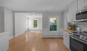 243 Maple Ave, Barrington, RI 02806