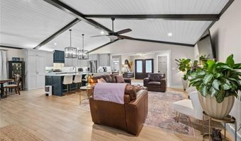 1002 NW 9th St, Bentonville, AR 72712