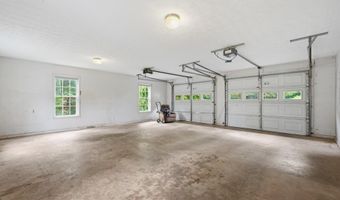 176 Big Oak Tree Rd NW, Adairsville, GA 30103