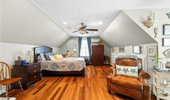 3 Jones Ave, Bristol, RI 02809