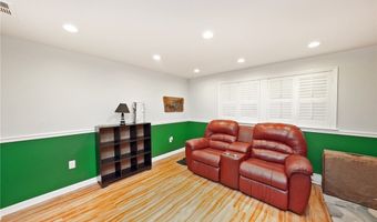 183 Paul Dr, Amherst, NY 14228