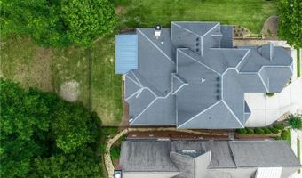 5206 Creek Walk Cir, Peachtree Corners, GA 30092