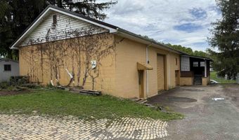 306 Cook St, Barrackville, WV 26559