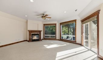 219 Schooner Bay Dr, Brookings, OR 97415