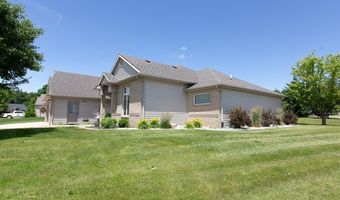 616 N Easton Dr, Angola, IN 46703