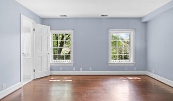 9400 FALLS Rd, Potomac, MD 20854