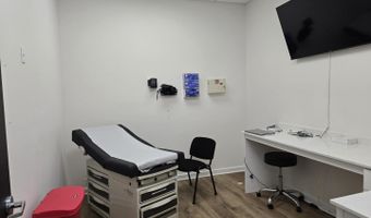 350 W North Ave, Addison, IL 60101