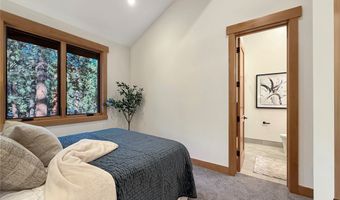 887 S Dyer Cir, Incline Village, NV 89451