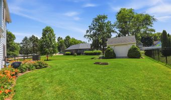 1167 Runningbrook Dr, Avon, IN 46123