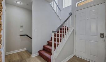 315 W Summerfield Cir, Anaheim, CA 92802