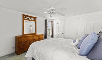 16 Kingsford Ave, East Providence, RI 02915