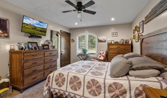 178 Gina Ln, Albany, KY 42602