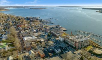 382 Thames St, Bristol, RI 02809