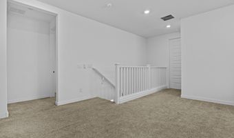 1092 E NEWLAND Dr, Chandler, AZ 85286