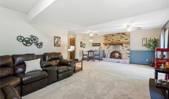 15873 Hayes Trail Ct, Apple Valley, MN 55124
