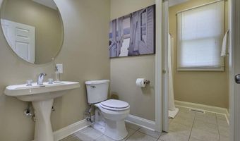 2140 W Riverside Dr, Atlantic City, NJ 08401