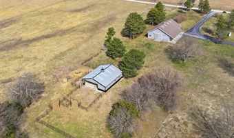 10047 SW 101st St, Auburn, KS 66402