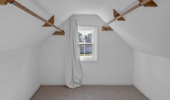 104 S Highland St, Assaria, KS 67416