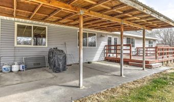 200 Lewis Ln, Fallon, NV 89406