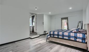 1703 Vanburen St, Aliquippa, PA 15001