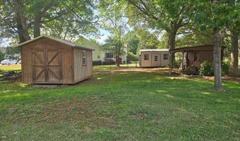 221 Fairway Cir, Americus, GA 31709