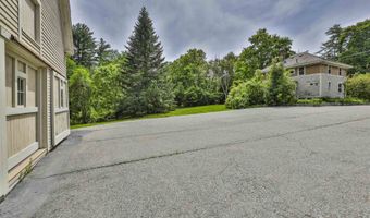 108 Ponemah Rd, Amherst, NH 03031