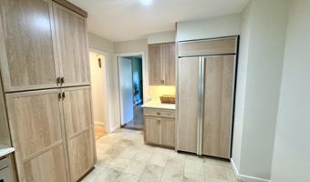 281 Clyde Rd, Bangor, ME 04401