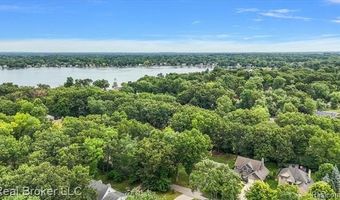 2475 Horace St, West Bloomfield, MI 48324