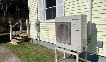 75 Denny Rd, Bath, ME 04530