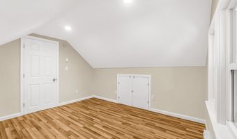 539 Old Town Rd, Bridgeport, CT 06606