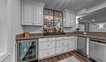 43079 LAGO GALLERIE Ct, Ashburn, VA 20148