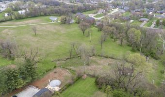 1107 N 3rd St, Bardstown, KY 40004