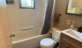 611 FARWELL Ave, Antigo, WI 54409