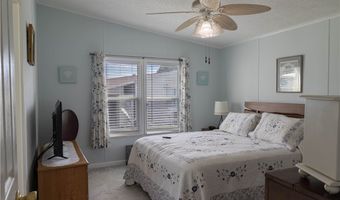 610 Wedelia Dr, Barefoot Bay, FL 32976