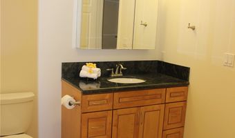 245 Hualani St B, Kailua, HI 96734