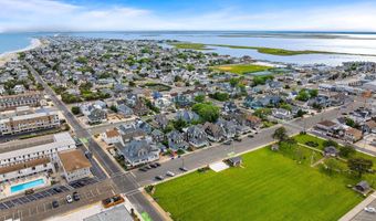 123 CORAL St, Beach Haven, NJ 08008