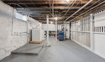 44 Lorraine Ter 2, Bridgeport, CT 06604