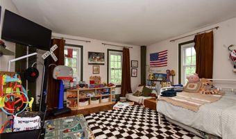 195 Town Farm Rd, Coventry, RI 02816