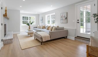 4 Rabbit Ln, Darien, CT 06820