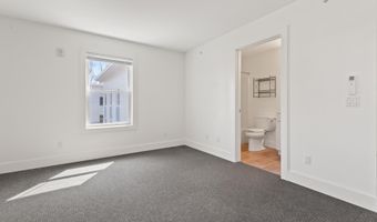371 W Farm Rd, Bethlehem, NH 03574