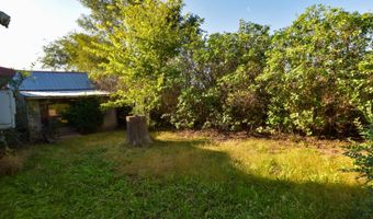 304 U St, Beaver City, NE 68926