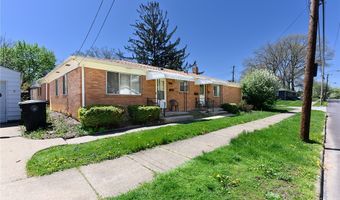 219-221 Kenwood Ave, Akron, OH 44313