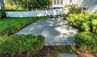 219 Brookhaven Rd, North Kingstown, RI 02852