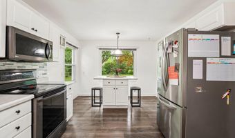 1331 E Oregon Rd, Adrian, MI 49221