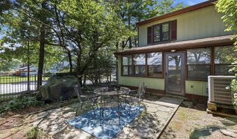 1701 SARATOGA Ct, Allentown, PA 18104