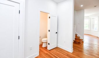 104 R ST # A NE, Washington, DC 20002
