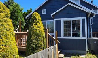 92367 E Rd, Astoria, OR 97103