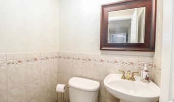 5 Bayberry Dr, Brookfield, CT 06804