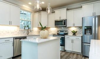 833 Old Station Pointe, Angier, NC 27501