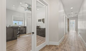 5865 Egan Crest Dr, Las Vegas, NV 89149